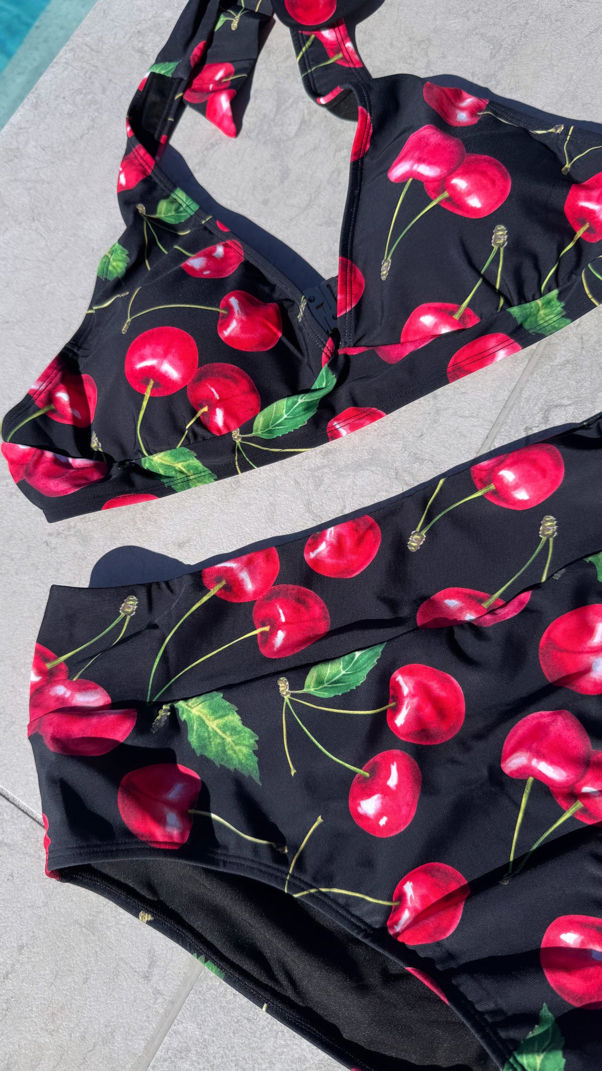 Višnja cherry print ADA mid waist bikini bottoms