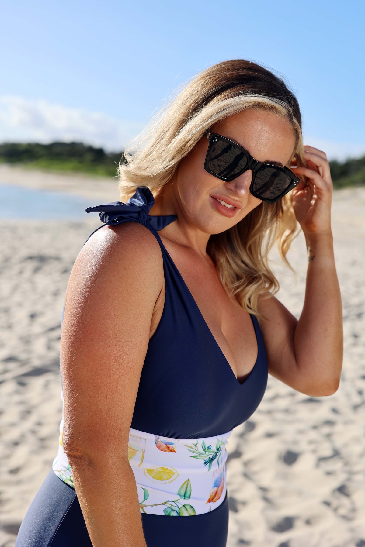 XENA Sunglasses — Classic Black