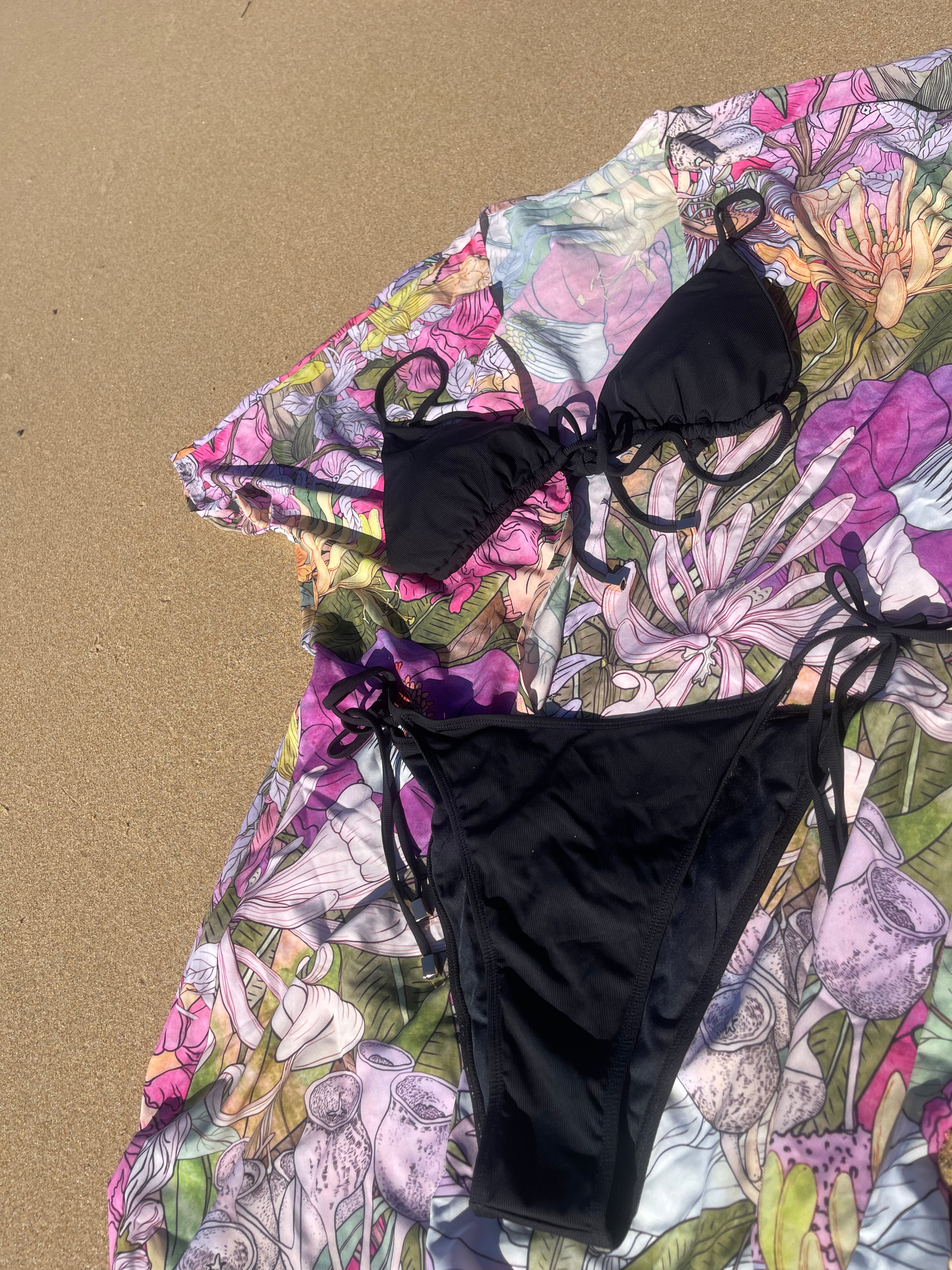 IN BLOOM Light Kimono Robe