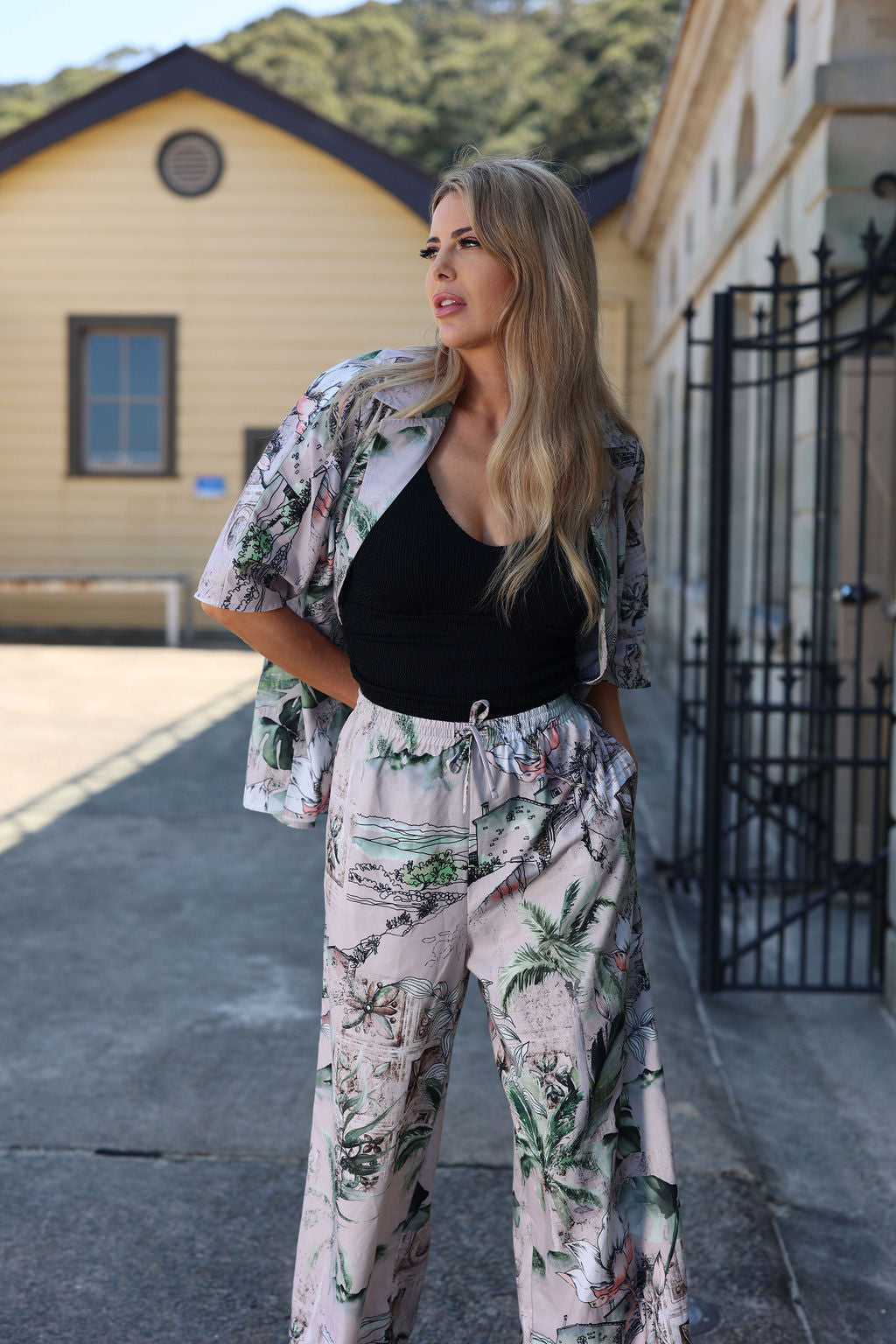 GIULIANA Selo Button Up Top