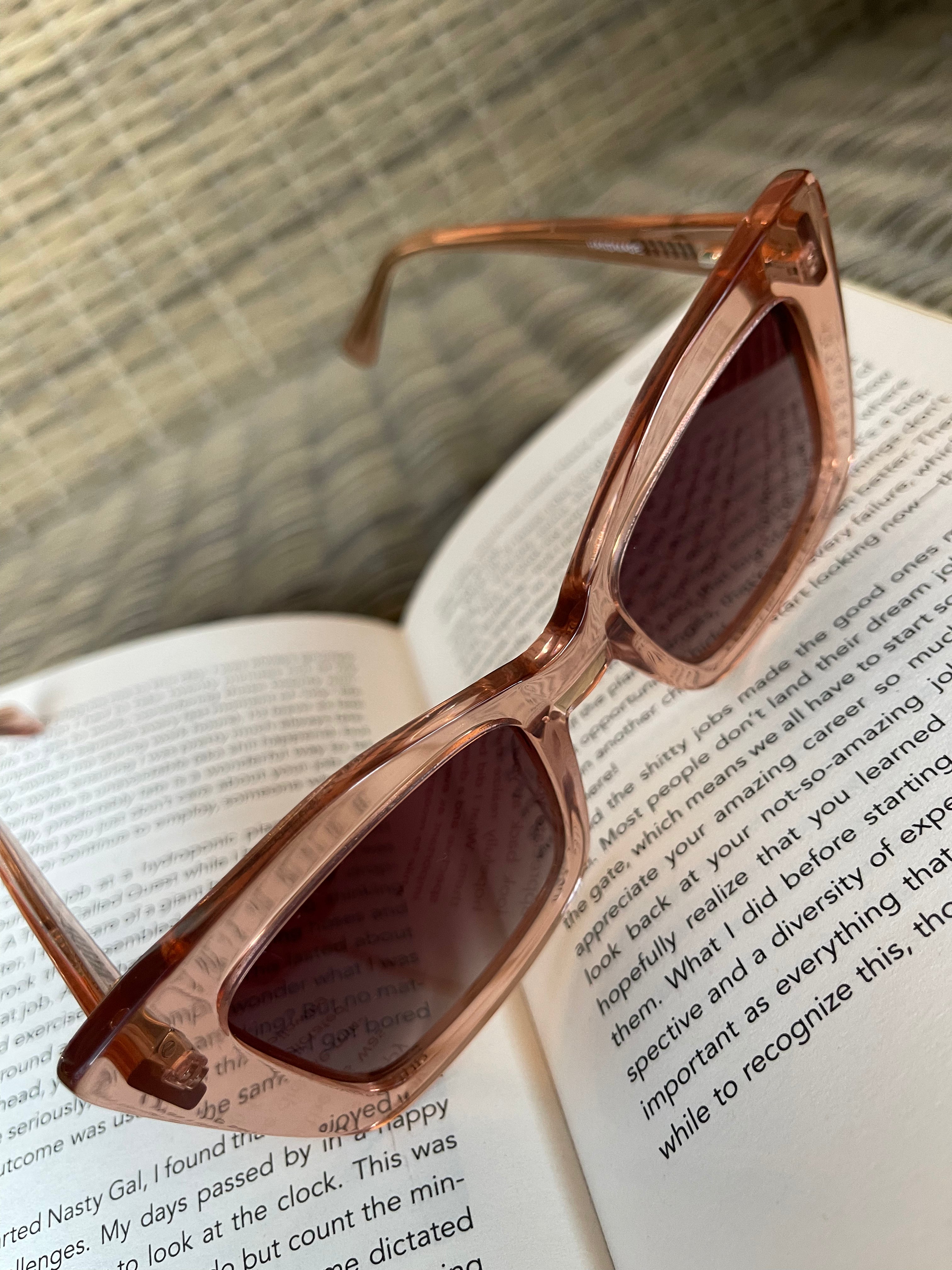 TIHANA Sunglasses BOLD BLACK