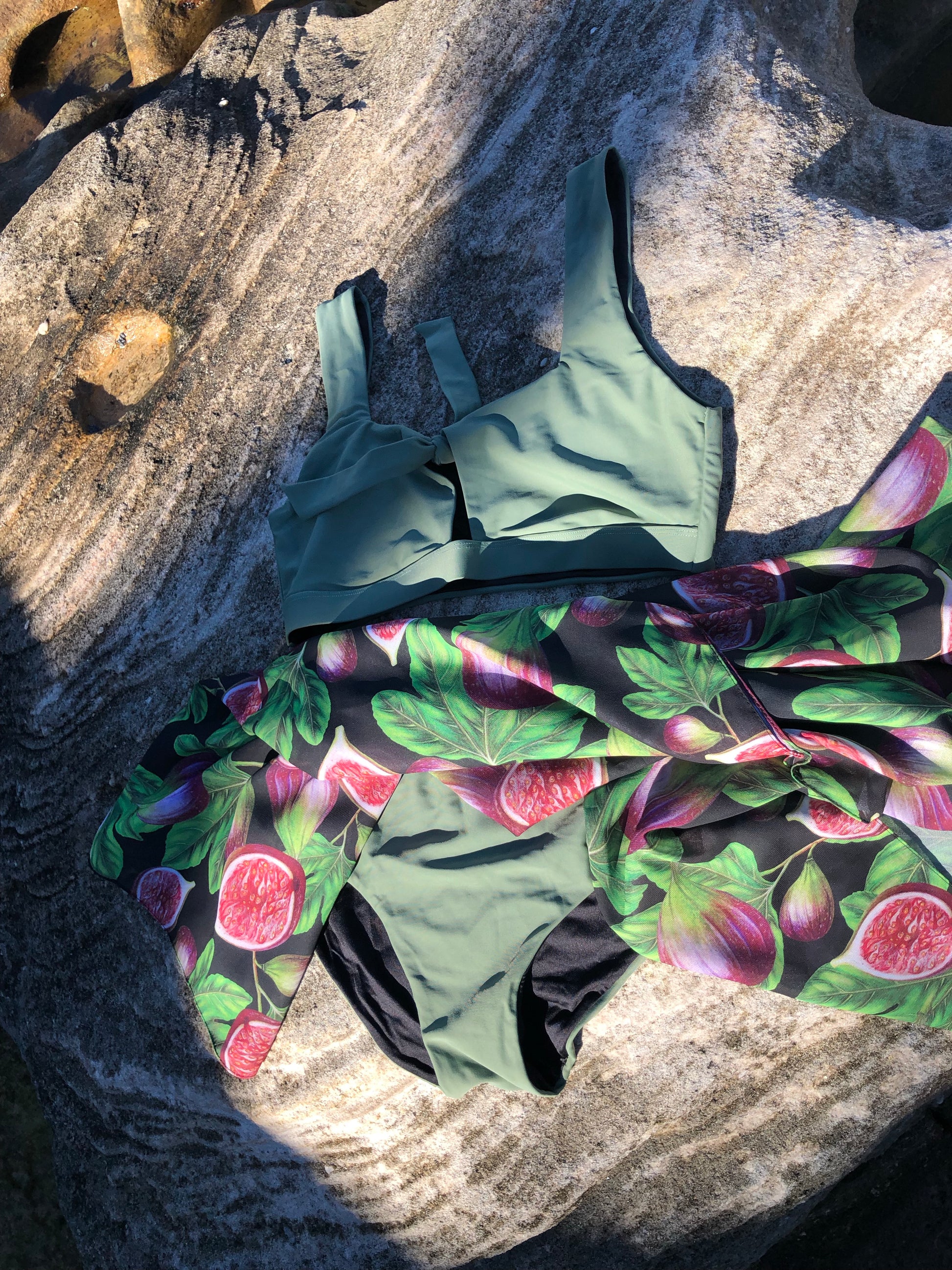 ROSA 'Figs’ Sarong - PLIVATI
