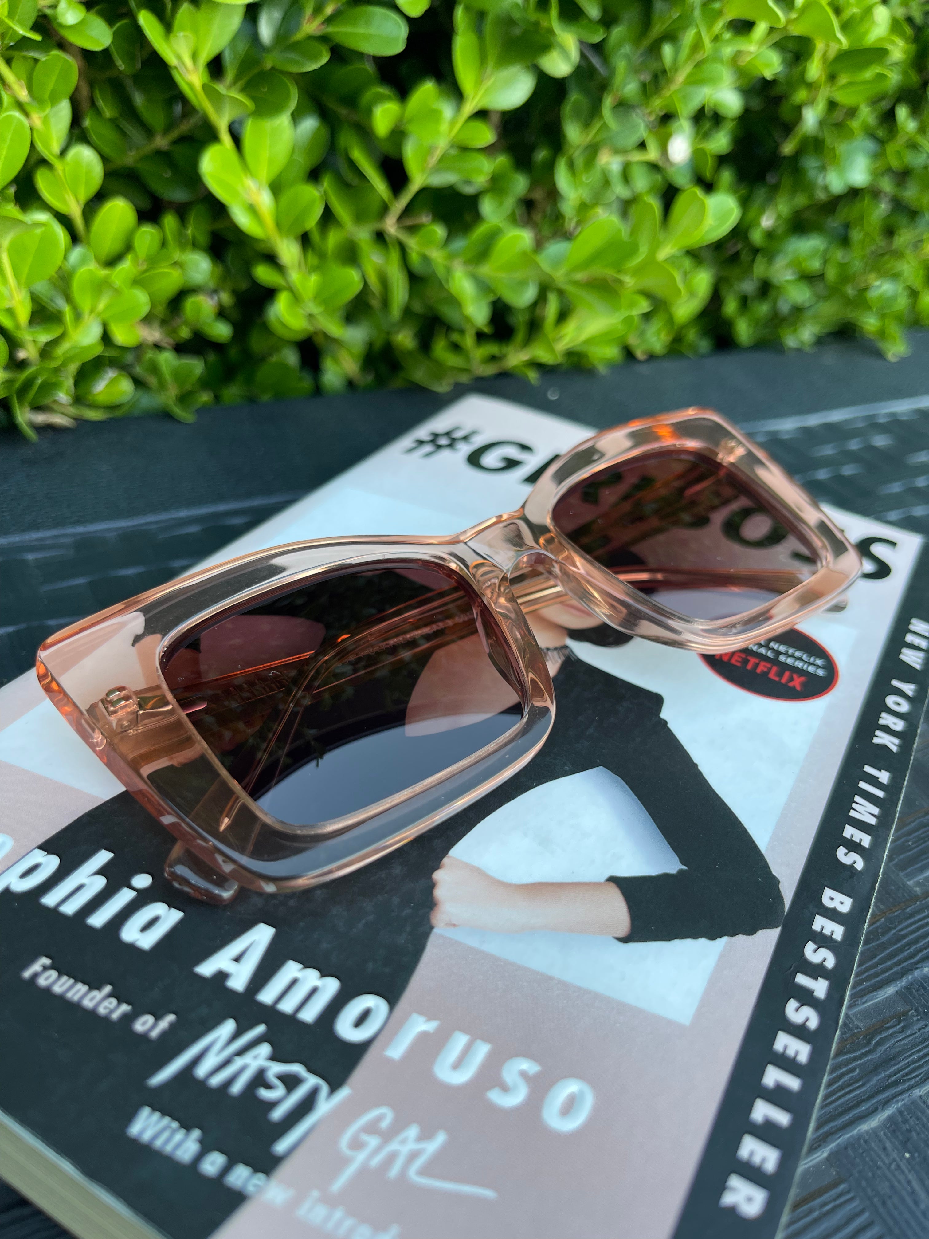 TIHANA Sunglasses BOLD BLACK